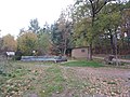 image=https://commons.wikimedia.org/wiki/File:Gl%C3%BCck-Auf-Anlage_-_Wassertretbecken_und_Toilette_1.jpg