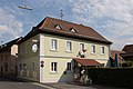 image=https://commons.wikimedia.org/wiki/File:Unterrodach,_Hauptstra%C3%9Fe_18_(MGK34326).jpg